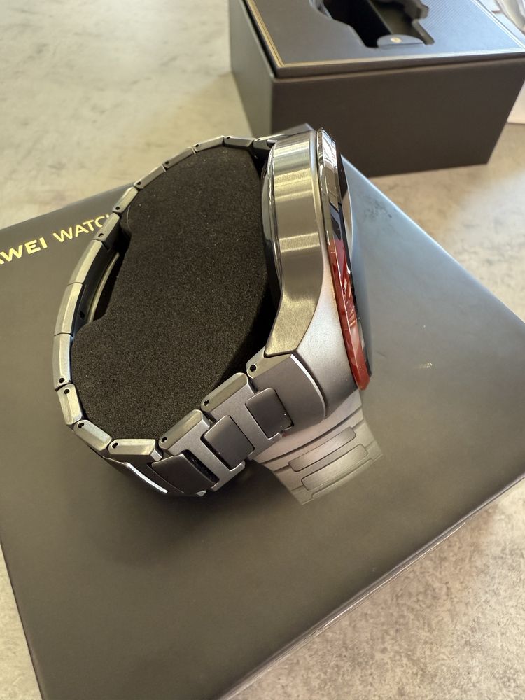 Huawei Watch 4 Pro Space Edition  с гаранция Б-104652