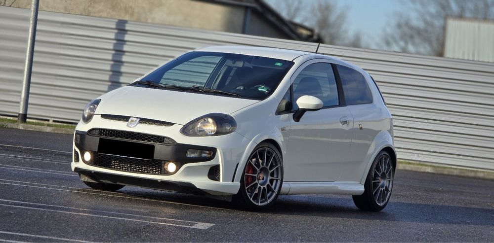 Fiat grande punto Evo Abarth , essesse 180 cp , an 2011 , benzina 1.4