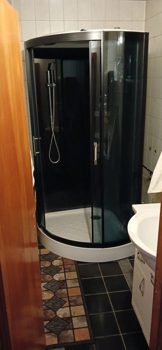 Продаётся  ( ИПОТЕКА ) квартира на Ц5/ 3 переделанная в 2х/ ц5 напроти