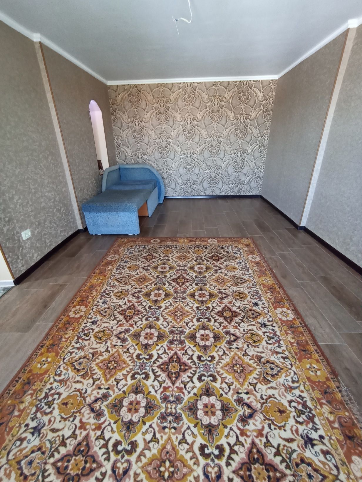 Продаётся 3-х ком кв 74 кв.м. 1 мкр 32 д кирпич