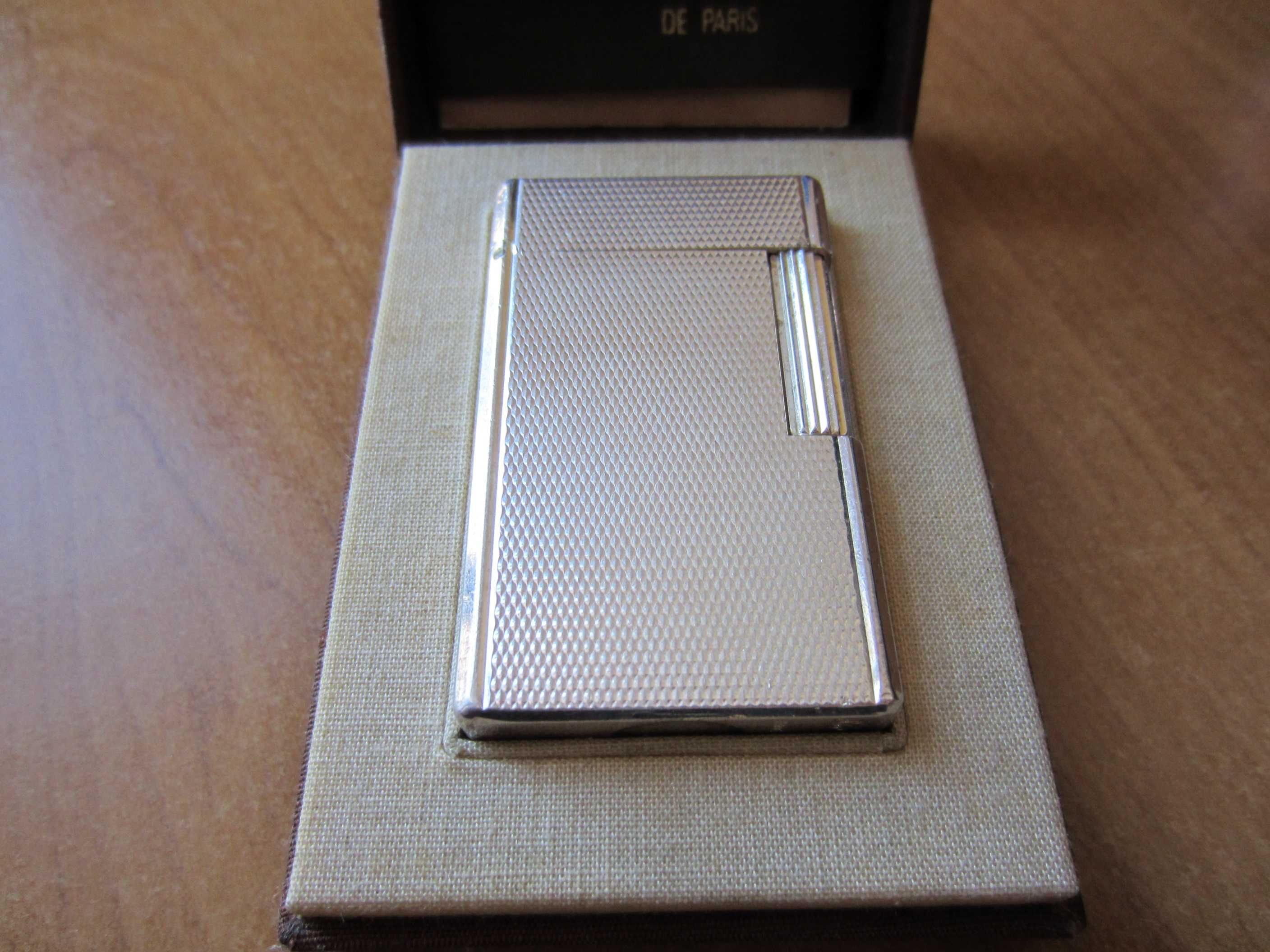 Bricheta de colectie S.T DUPONT DE PARIS 1975 placata paladiu-ieftina