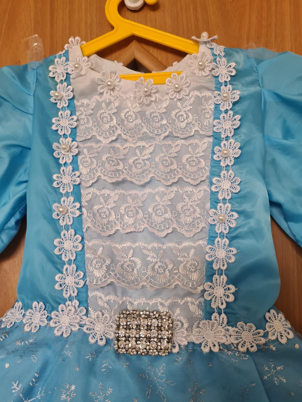 Новогоднее платье"Снежинка".Размер 30