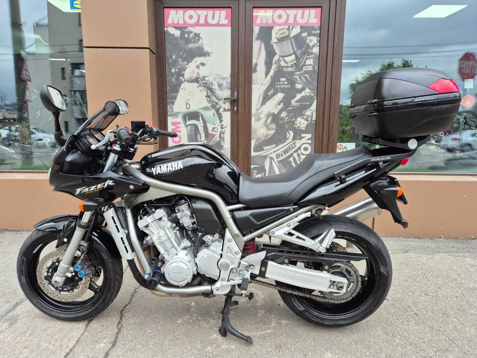 Yamaha FZ1 Fazer 1000 ~ Garantie 12 luni ~ Rate ~