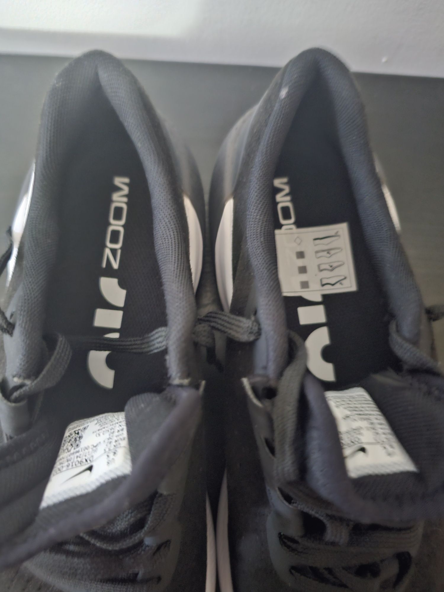 Adidasi nike originali
