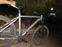 Vând bicicleta Carrera