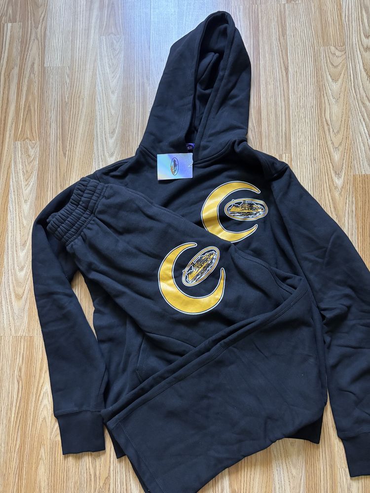 Corteiz crescent tracksuit горнище и долнище