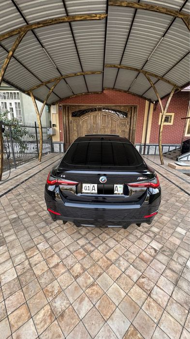 Bmw i4 40L 2022 yil