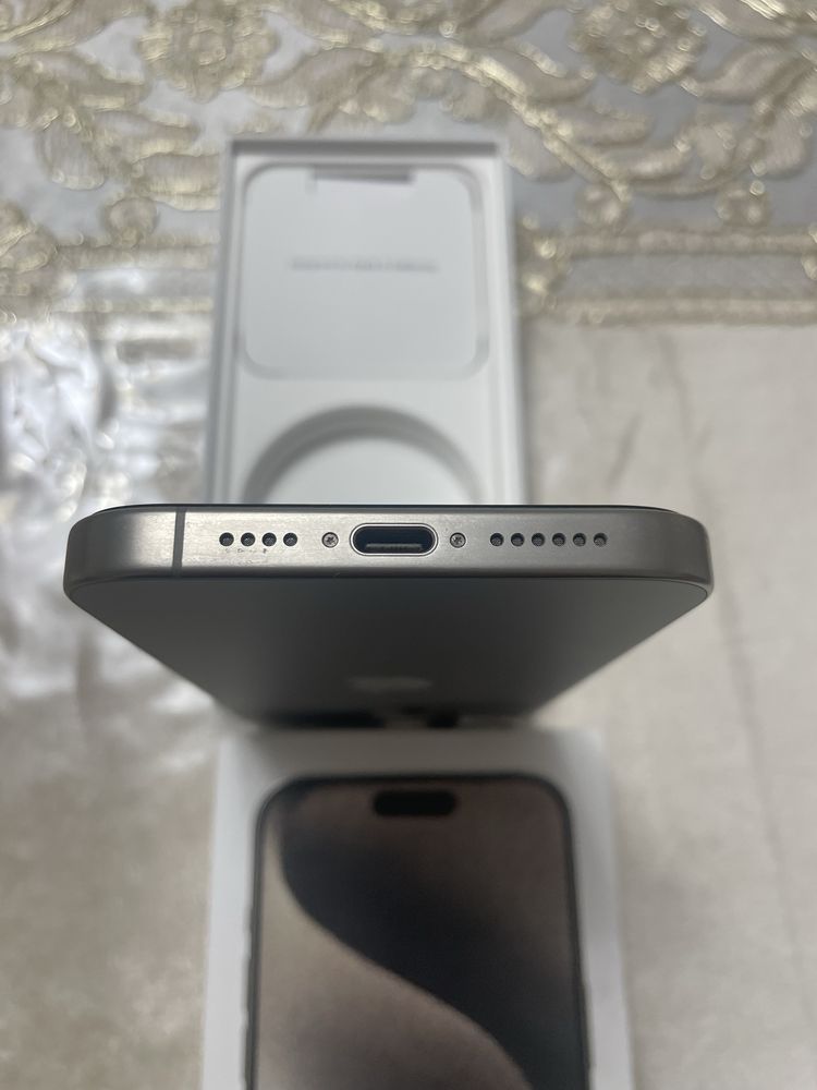 15 Pro Max 1TB Natural