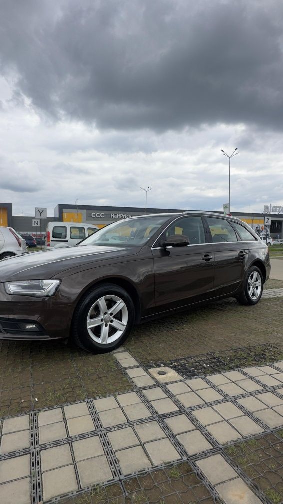 Vand audi A4 2013