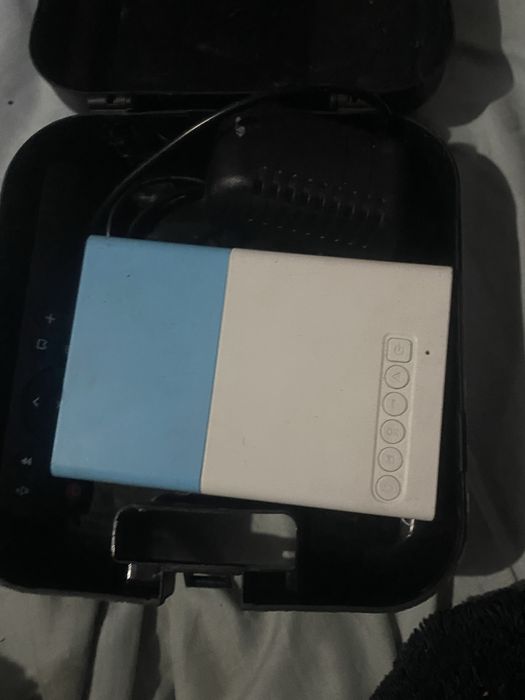 Проэктор линзовый