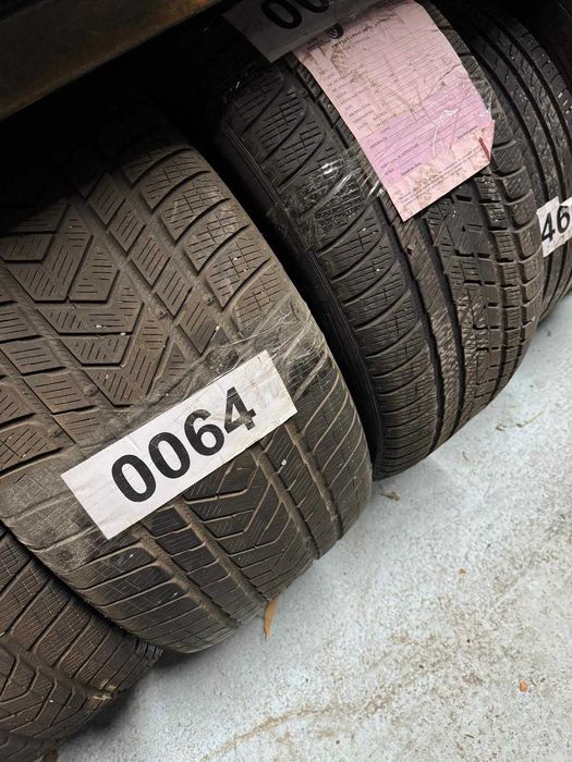 Vand cauciuri Pirelli Scorpion iarna