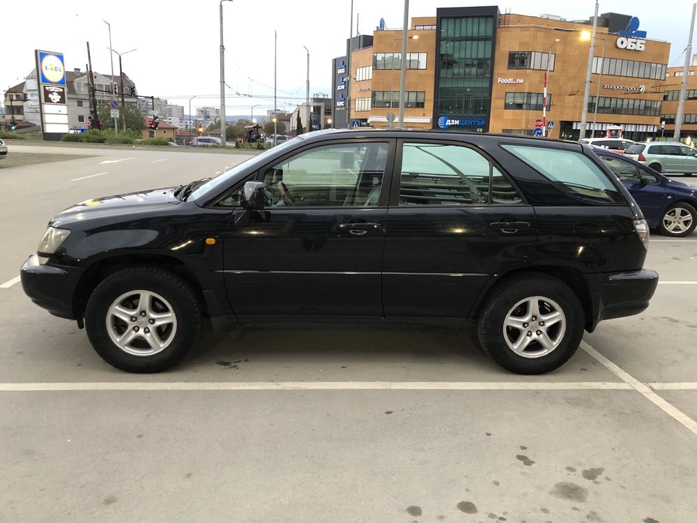 Продавам Lexus RX 300 газ /бензин