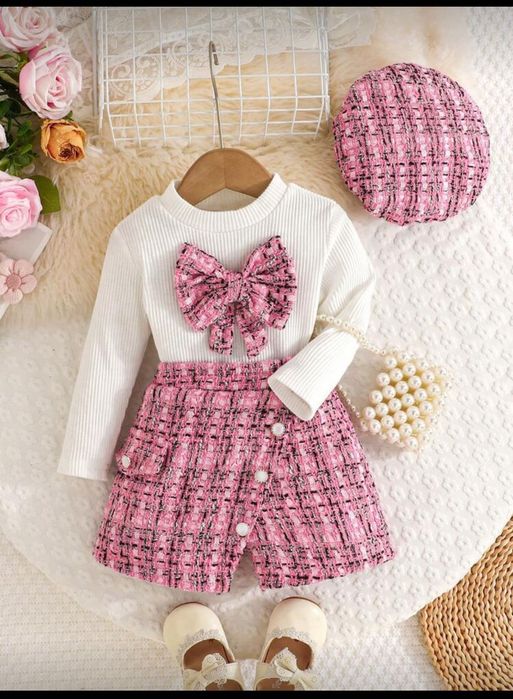 Комплект за бебе момиче