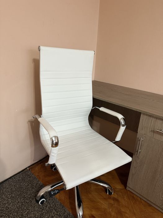 Vand birou + scaun noi