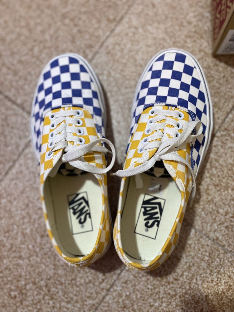Гуменки Vans номер 39