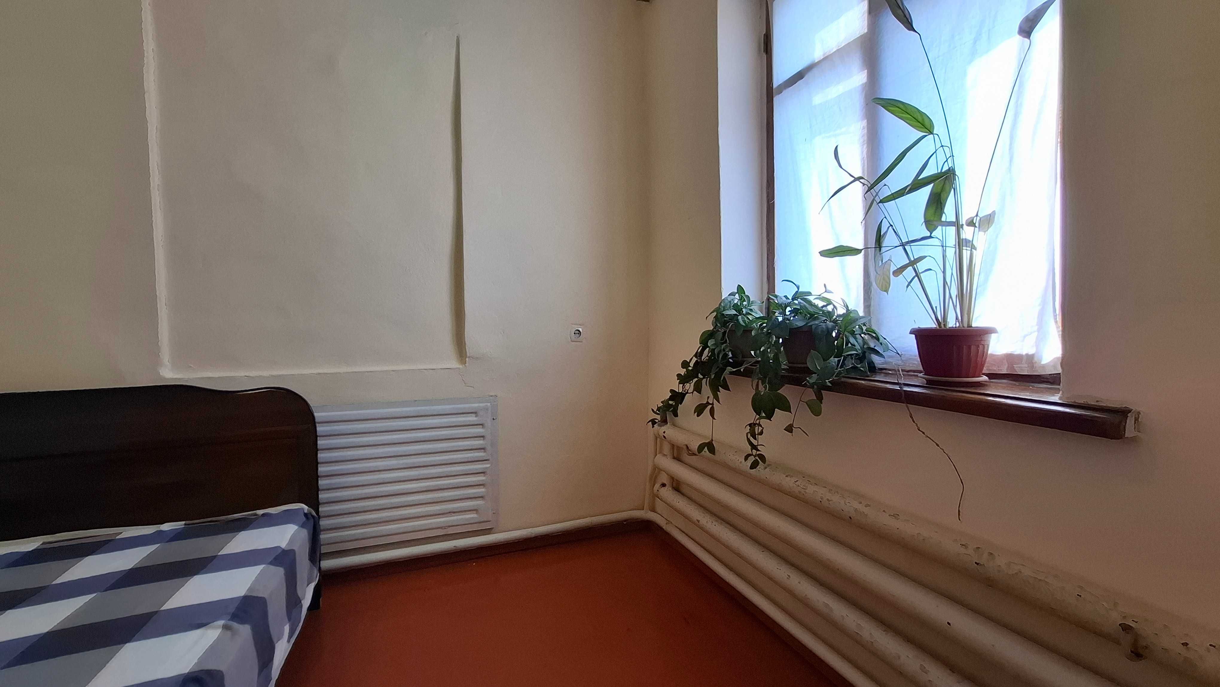 Продам двухэтажный жилой дом в г.Талдыкорган.