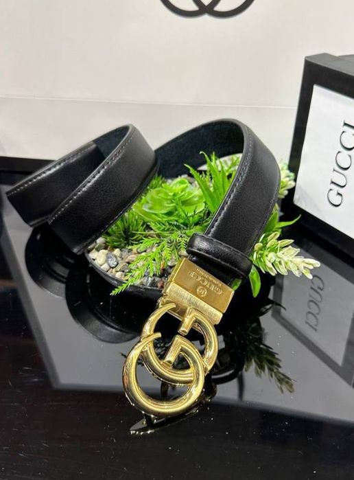 Curele din piele pentru bărbați