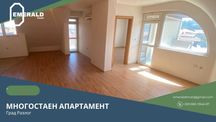 Многостаен апартамент в жилищна сграда в Разлог