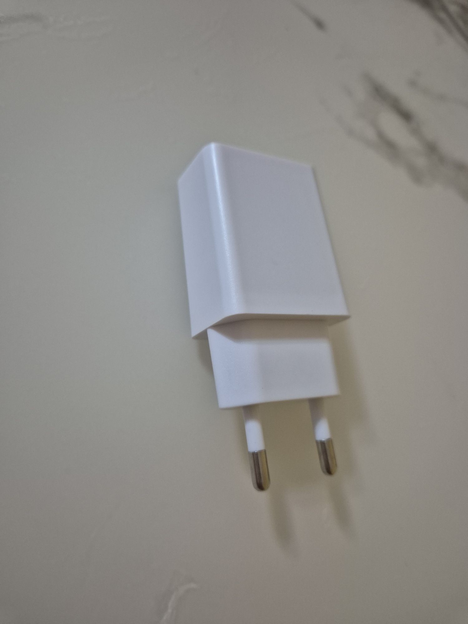 Зарядно за телефон/USB