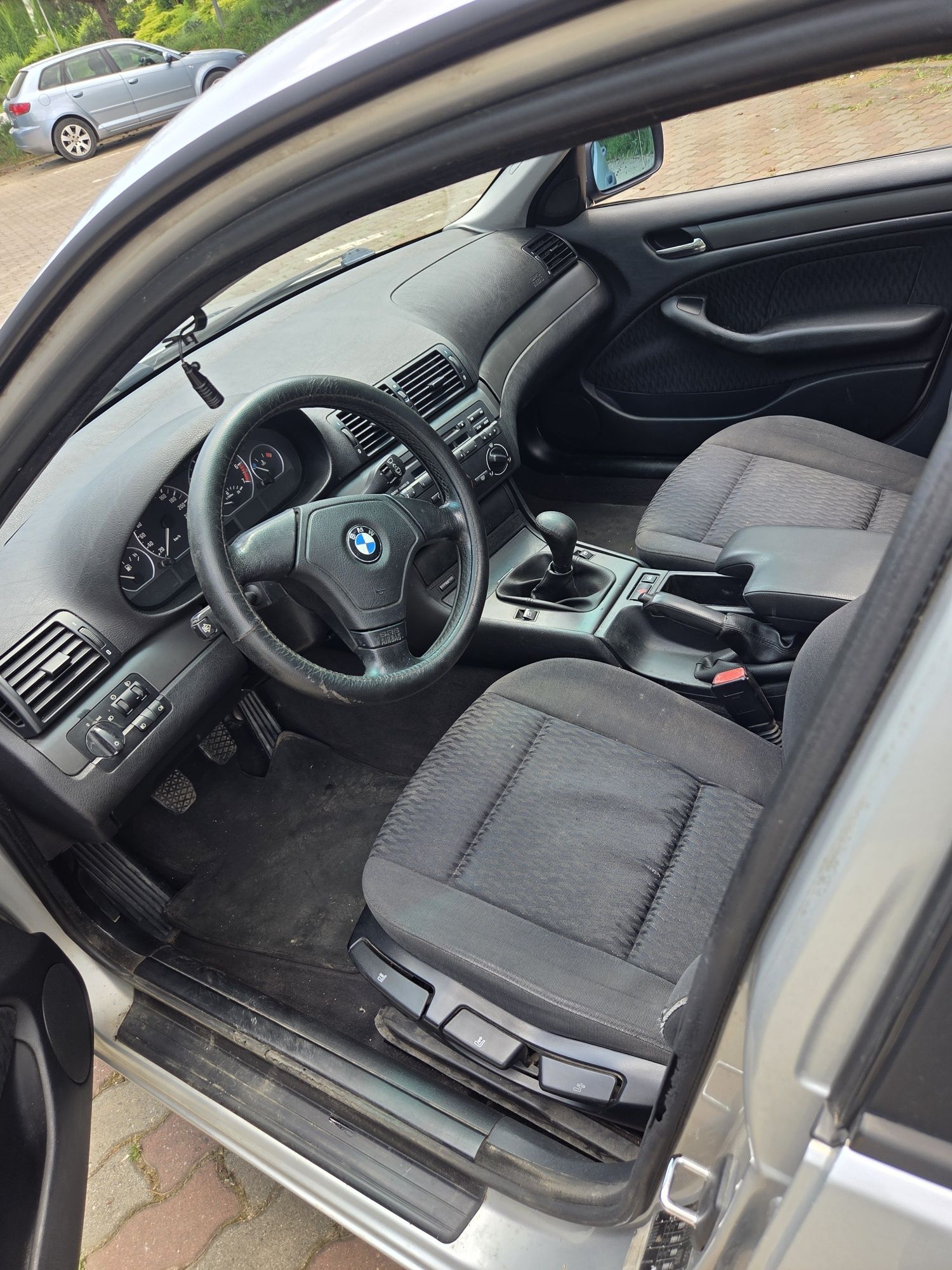 Vând bmw e46 1.9 benzina ac trapa