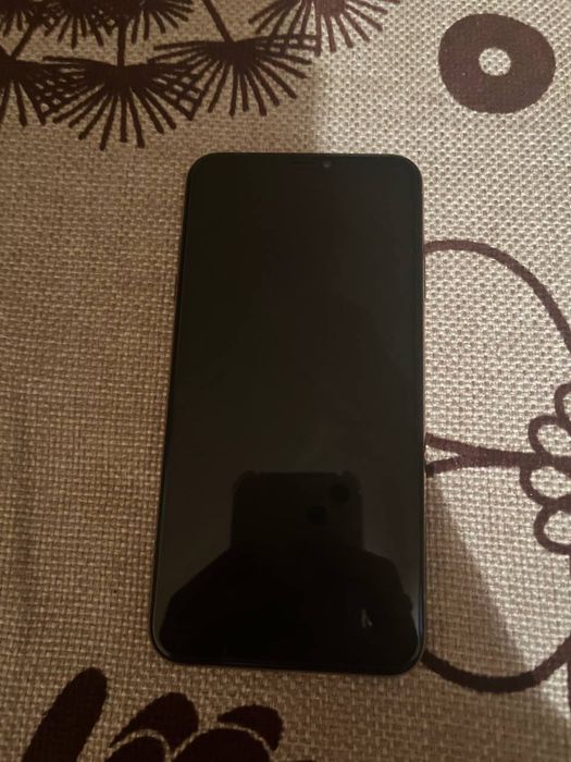 IPhone Xs Max обменяю на IPhone