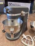 Robot de bucatarie Electrolux (mixer/malaxor) EKM5540