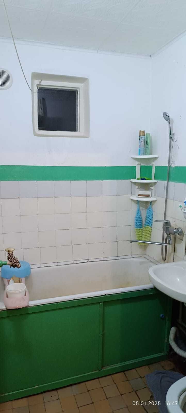 Продам 2к кв на 3 этаже в район Дом Быта Северный!!!
