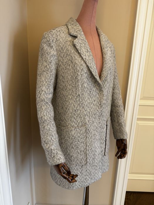 Paltom Hilfinger Denim. Marime S. Pret 900 lei. Stare impecabilă