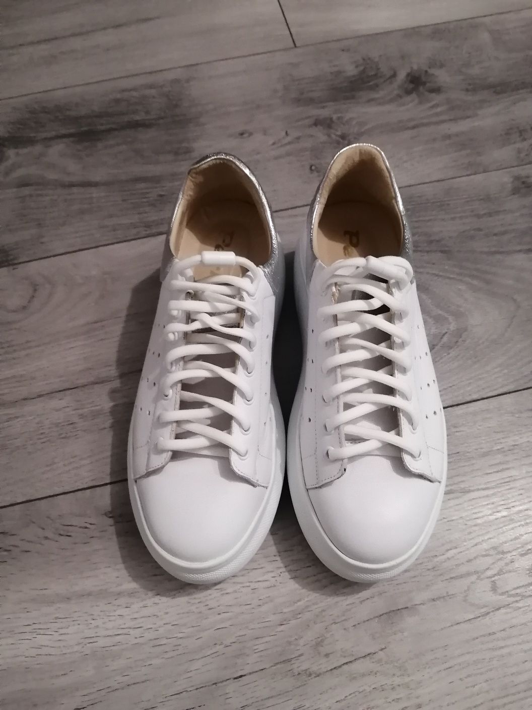 Pantofi Sport Piele Naturala Alb cu Argintiu