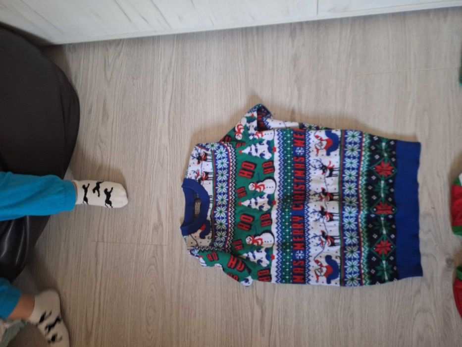 Коледна.   блуза