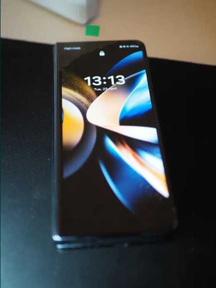 Samsung Z Fold 4 Garantie + Tipla pe el