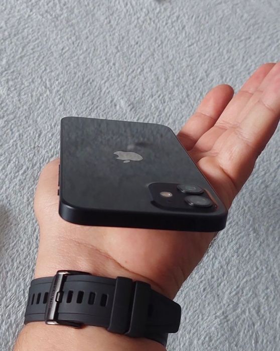 Iphone 12 liber in orice retea