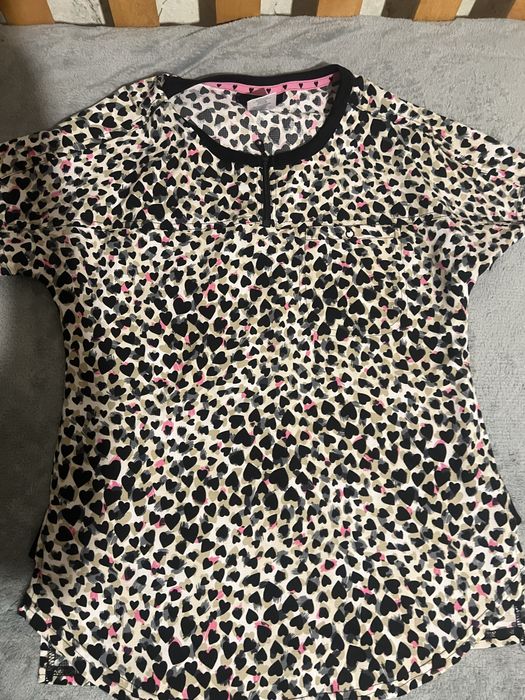 Разпродажба дамско медицинско облекло Cherokee Xs