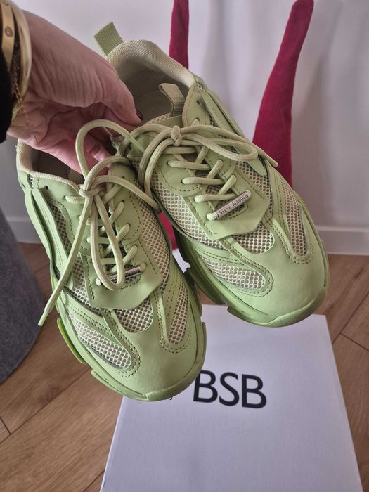 Сникърси Steve Madden