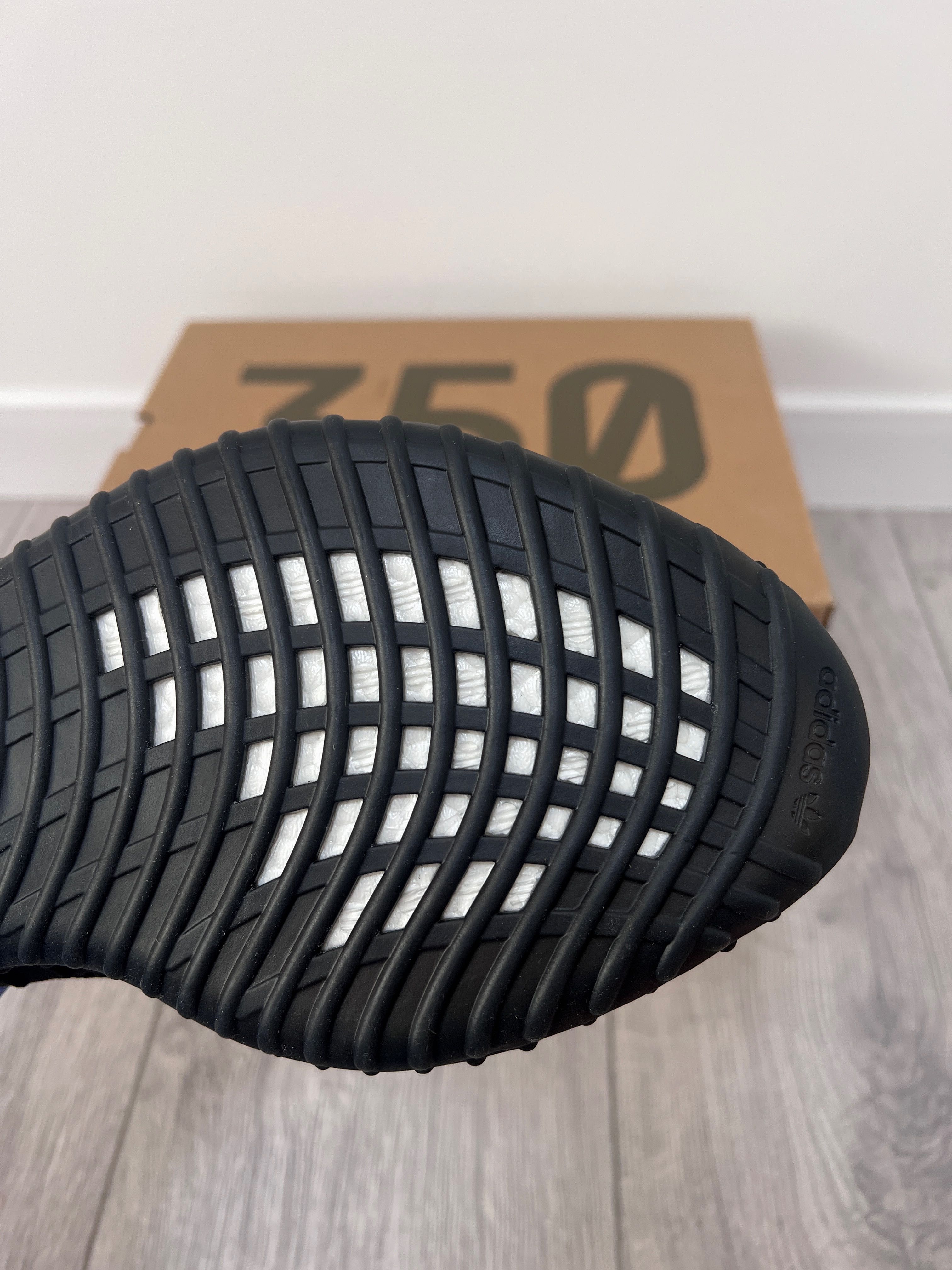 Adidas Yeezy Boost 350 V2 Static Black