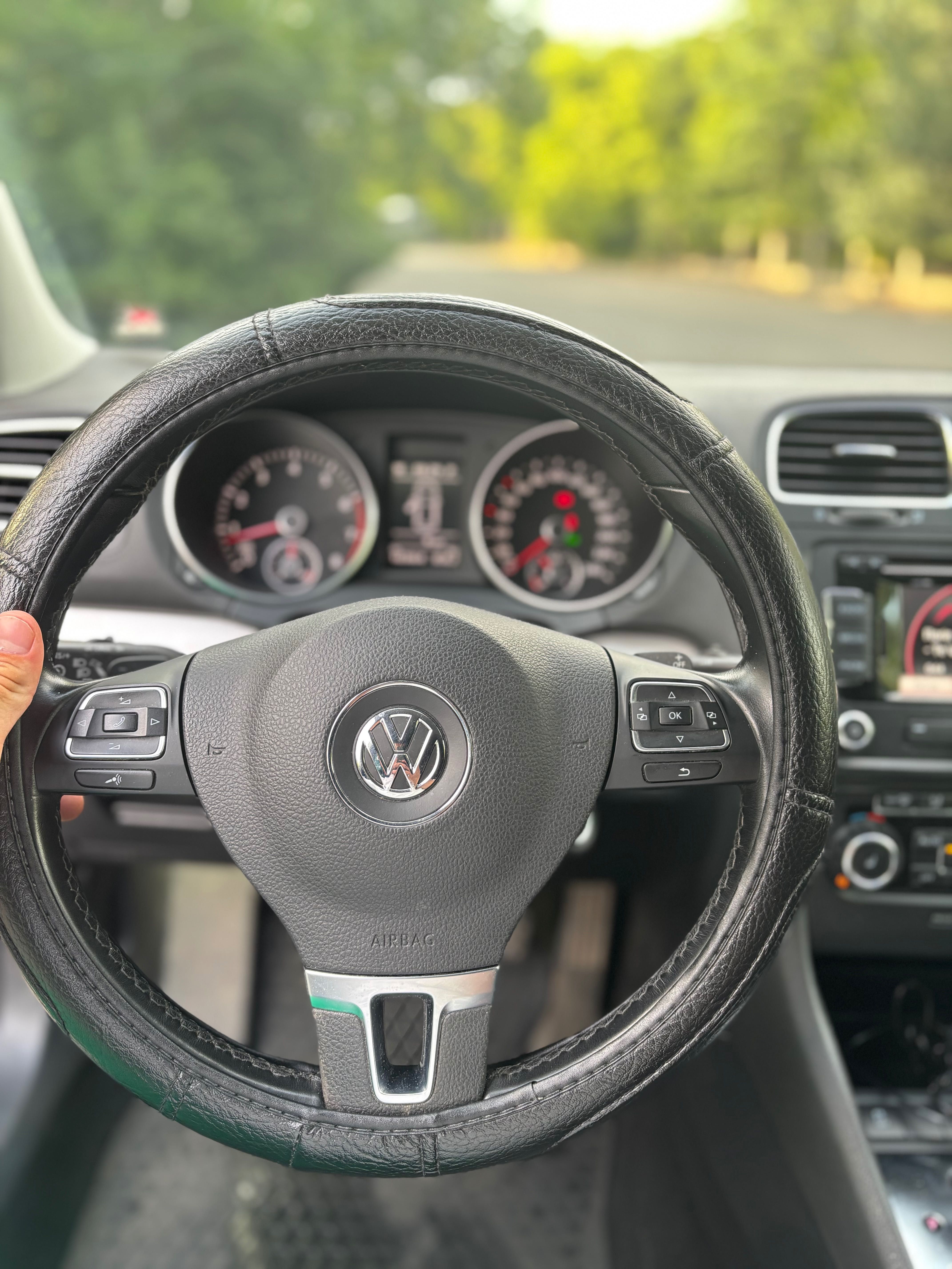 Volkswagen GOLF 6