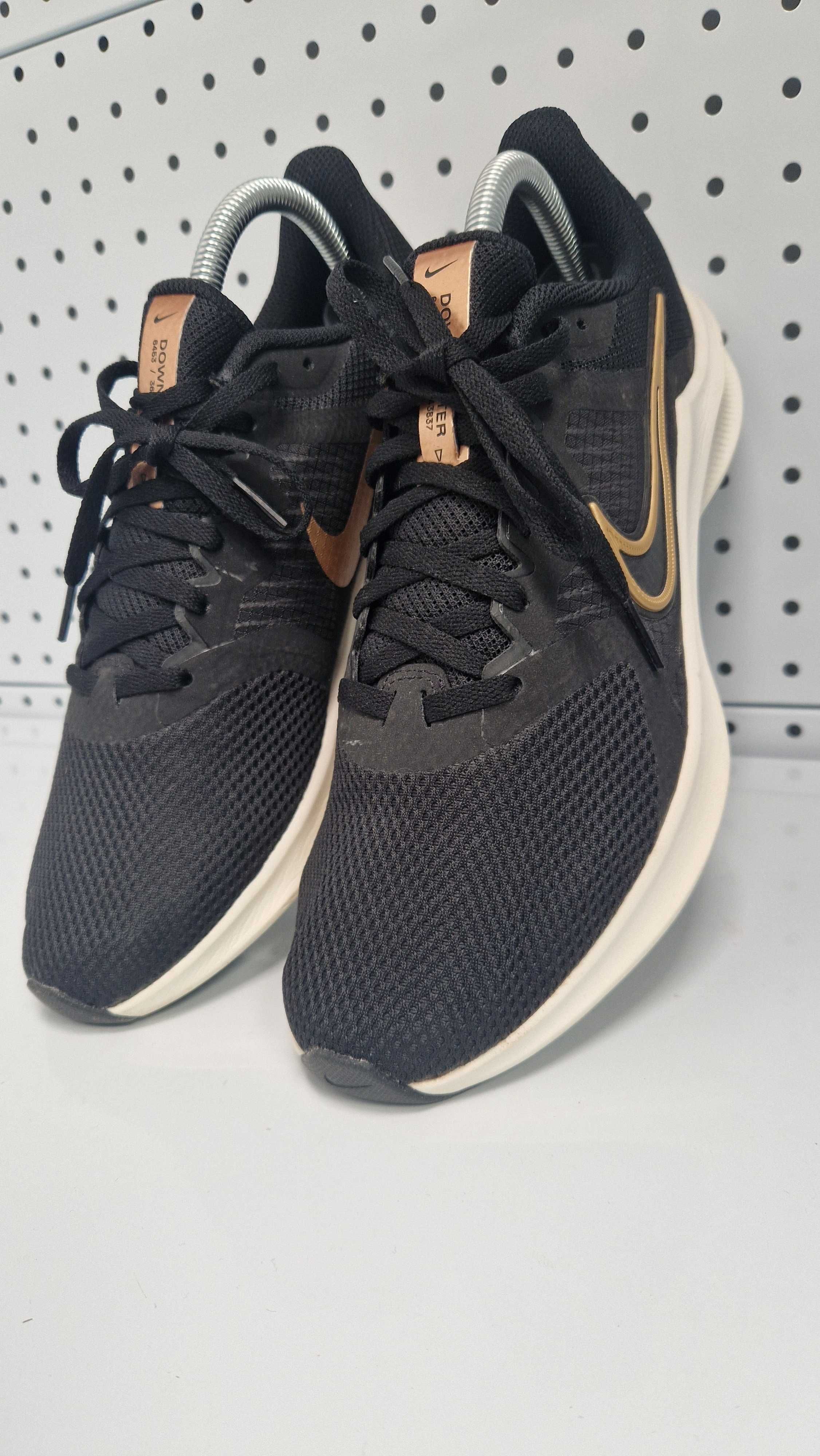 Оригинални мъжки маратонки- Nike Downshifter 11