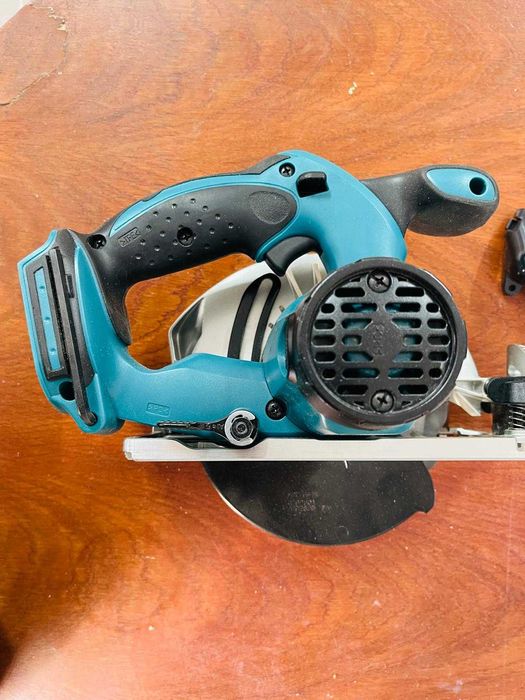 Fierăstrău circular Makita Dss611Z Lxt 18V, Numai corpul, fără fir