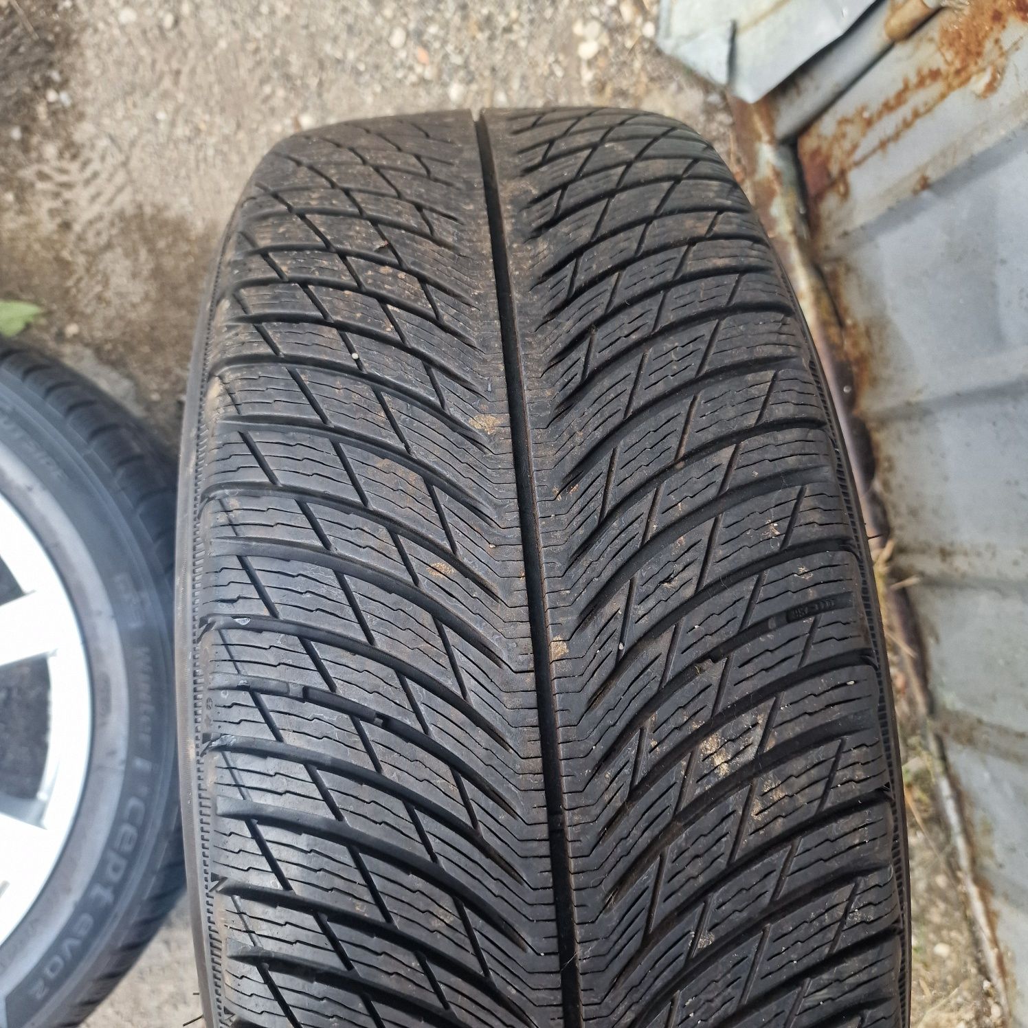 MICHELIN Pilot Alpin 5 SUV 255/50 R19 107V