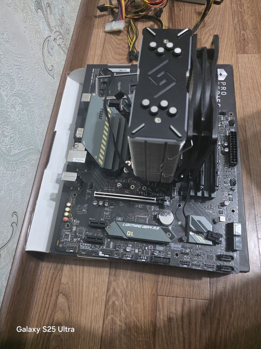 Комплект i5 10400F msi mag b560m fury 16gb