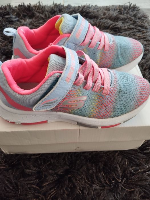 Adidași fete Skechers