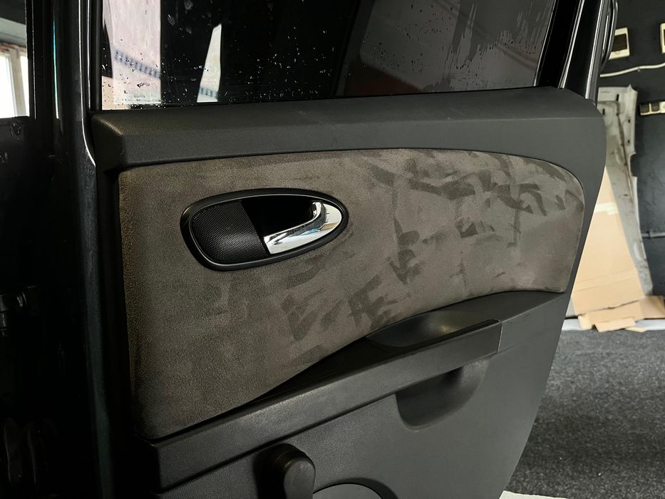 Retapitare plafon auto