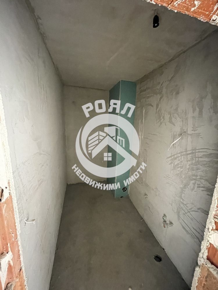 Продава се Тристаен апартамент в Пловдив, Гагарин - 120 кв.м за 975 €/кв.м - Снимка #6