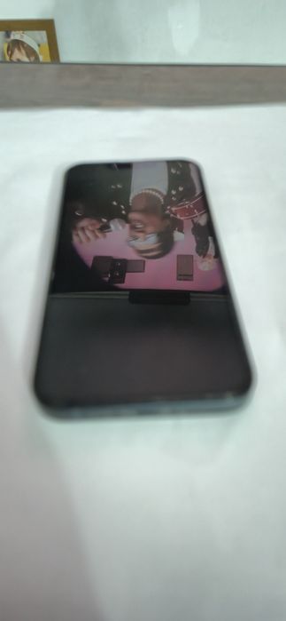 Vând IPhone 13 , 128 GB