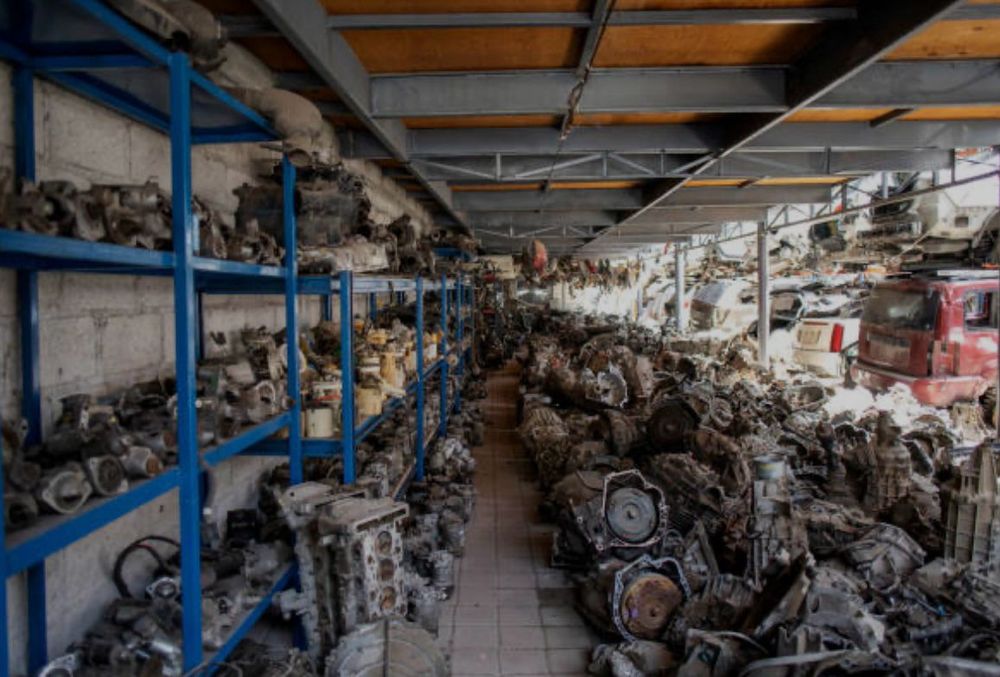 Приём чёрный металл цветового лома самовывоз демонтаж