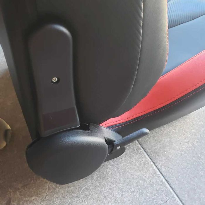 Спортни седалки кожа 2бр. в к-т