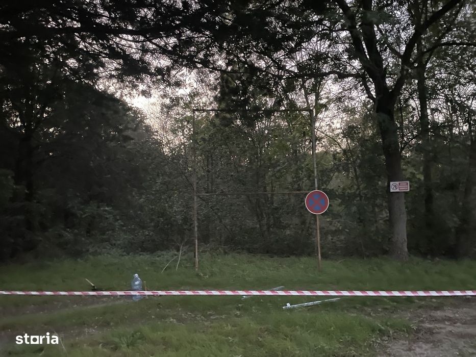 Teren intravilan Jupiter 1000 mp