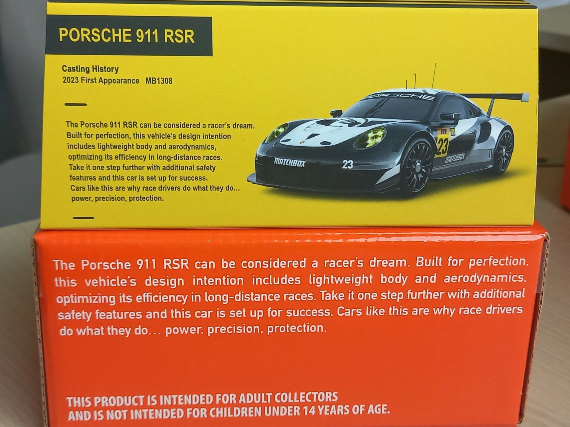 Порше 911 RSR - Мачбокс - количка 1:64