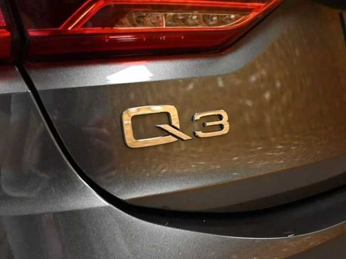 Set embleme haion / spate Q3 - 3.0 TDI - Quattro emblema auto AUDI