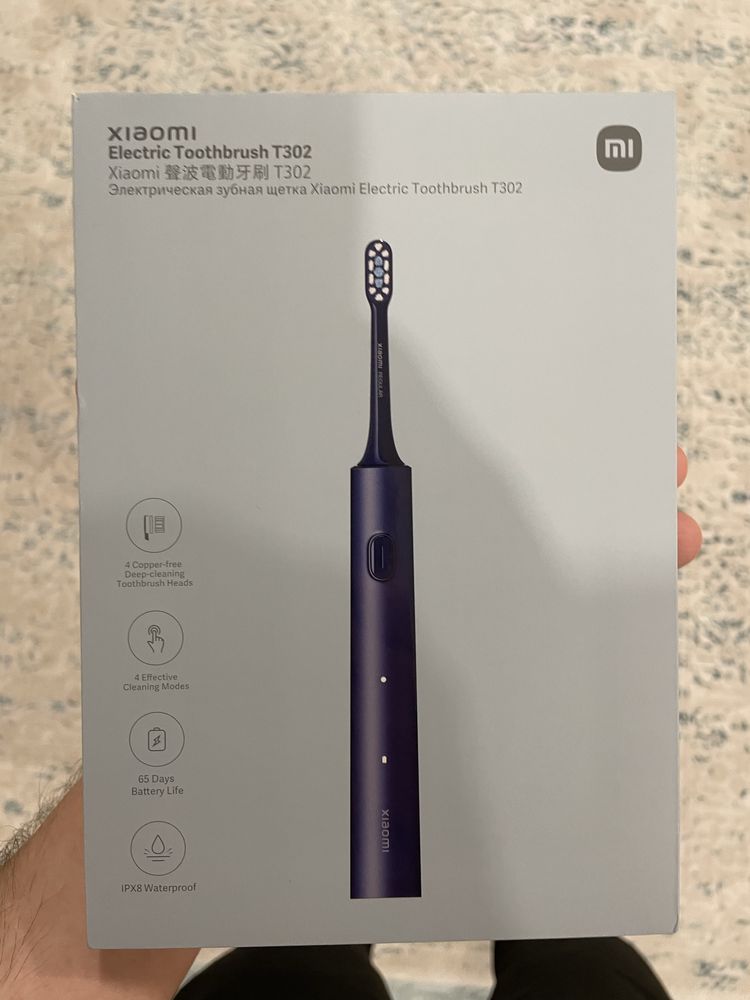 Продаю электрическую зубную щётку Xiaomi T302 (почти новая)
